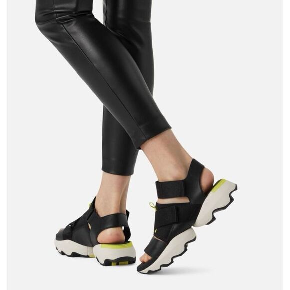 Sorel WOMEN'S KINETIC IMPACT SPORTY SANDALS size 10 Black Chunky Slingback Open - Picture 3 of 14